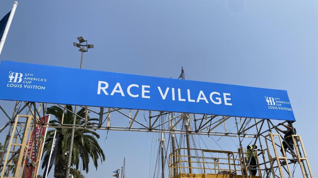 Acceso al 'Race Village' de la Copa América