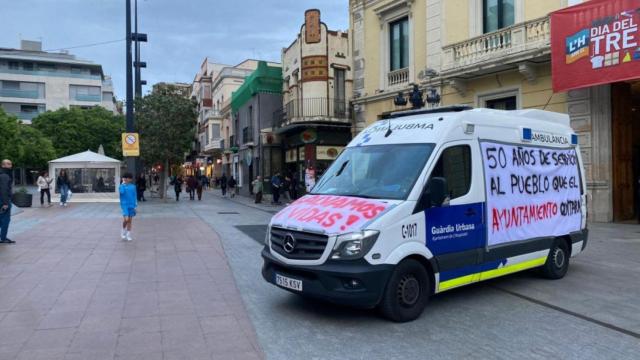 La ambulancia de la Guardia Urbana de L'Hospitalet