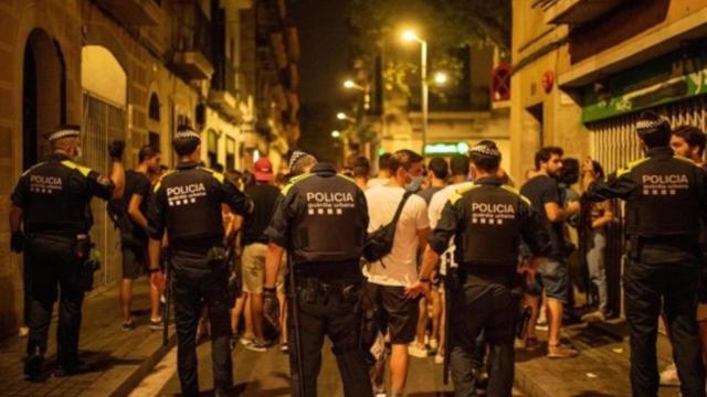 La Guardia Urbana de Barcelona en las Fiestas de Gràcia