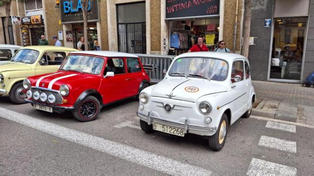 Coches históricos en el encuentro