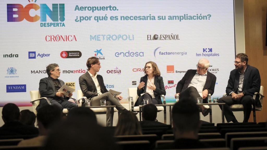 Debate acerca de la ampliación del aeropuerto de Barcelona del BCN Desperta!