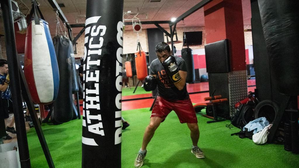 Un boxeador del Club de Boxa Sant Adrià