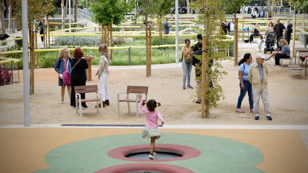 Barcelona inaugura un nuevo parque en Les Corts