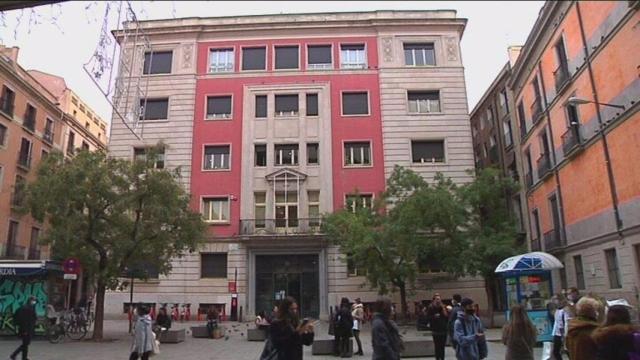 Edificio municipal que acogerá el CAP Gòtic