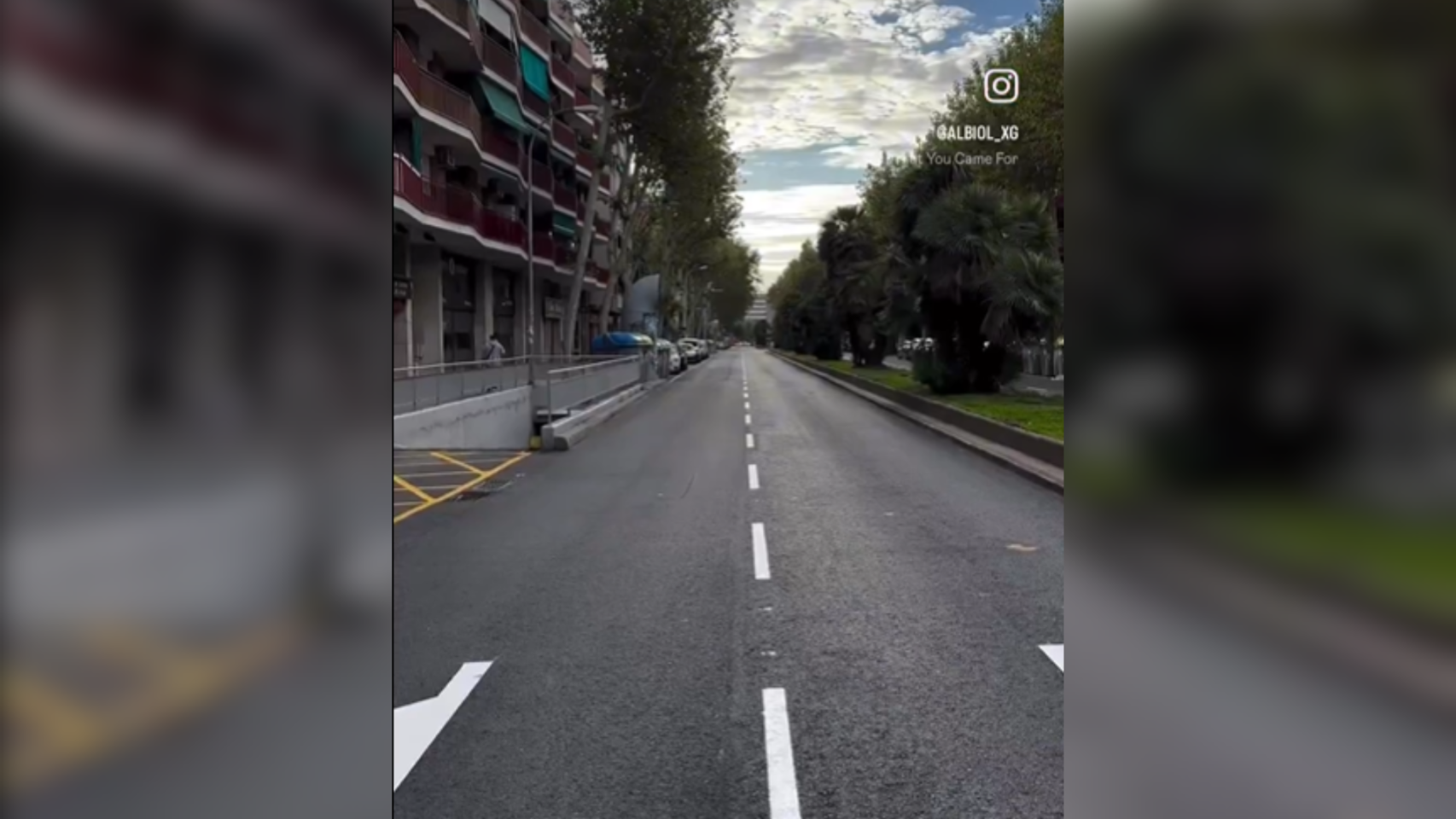 La avenida Joan XXIII de Badalona, reasfaltada