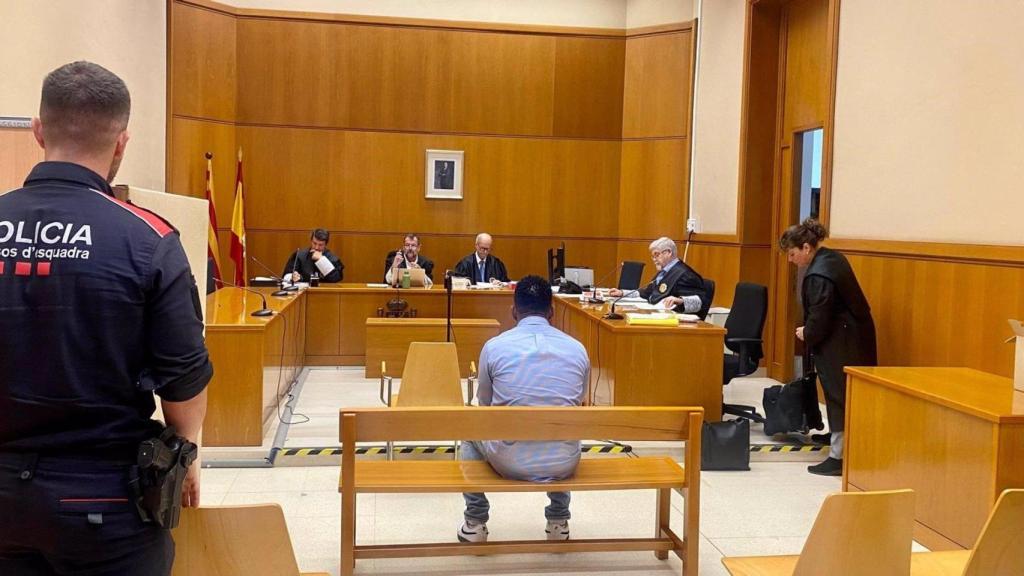 El acusado de violar a una menor de 15 años en Cerdanyola del Vallès en 2022 en la Audiencia de Barcelona