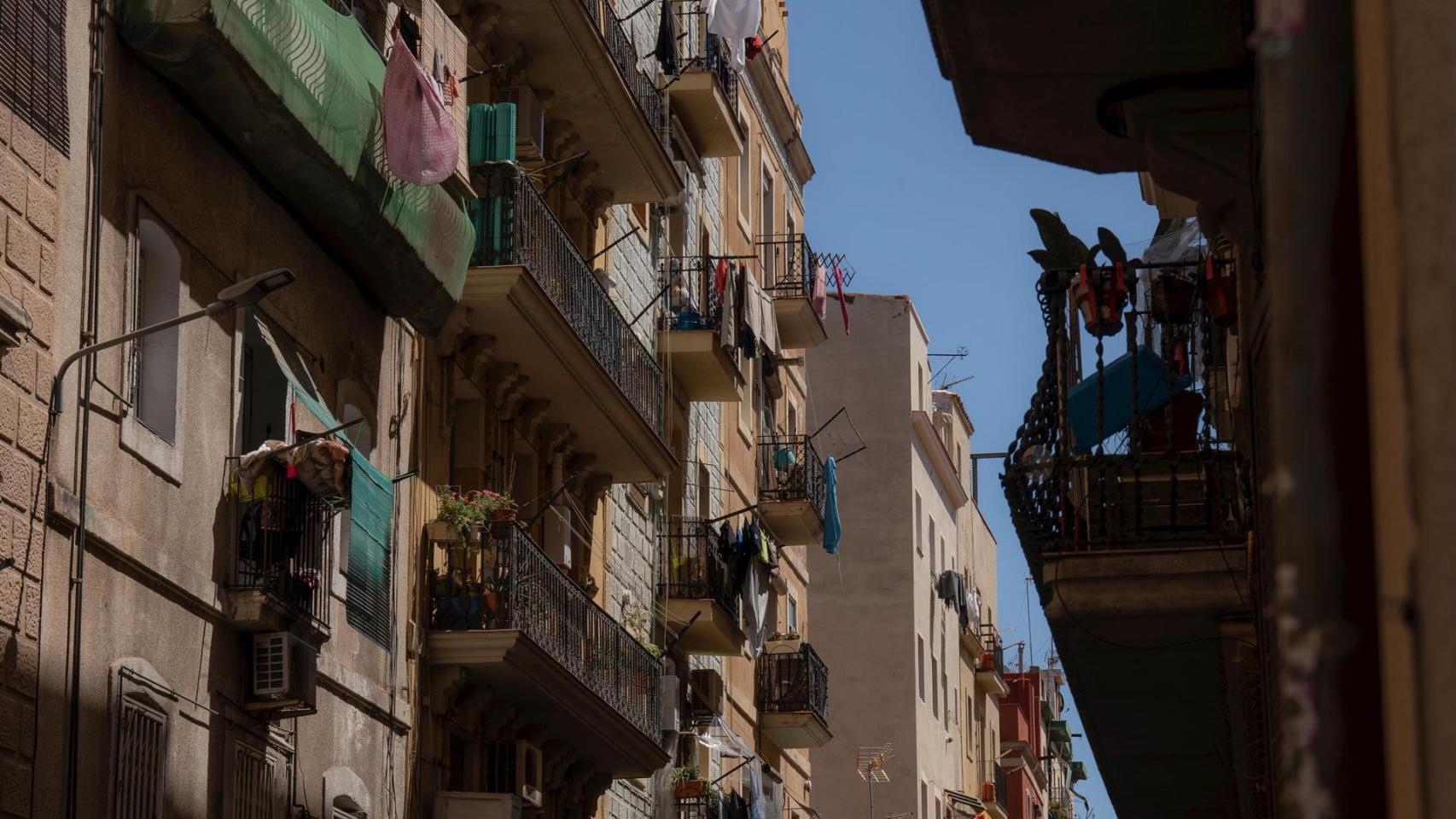 Fachada de un edificio de viviendas en Barcelona