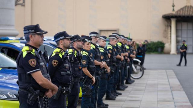 Agentes de la Guardia Urbana de Barcelona que han salido a Paiporta