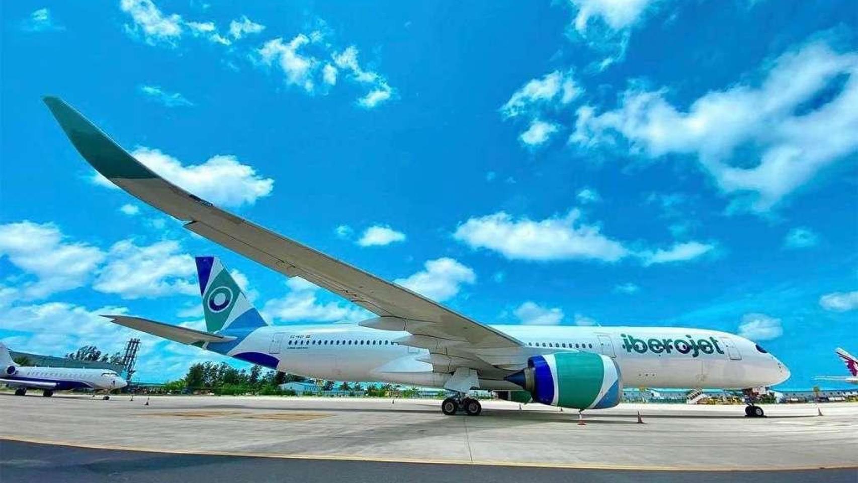 La nueva ruta entre el Aeropuerto de Barcelona y Honduras recibe un 80 % de ocupación