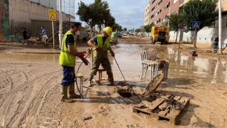 La empresa de desatascos de Barcelona que se ha desplazado a Valencia: "Hay faena para meses"