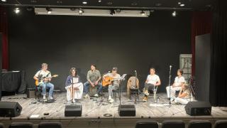 De una sala en Gavà a conciertos en directo: la banda de música que ayuda a superar la dependencia de las drogas