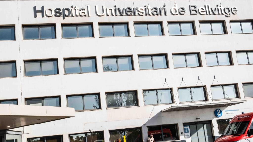 La fachada exterior del Hospital Bellvitge