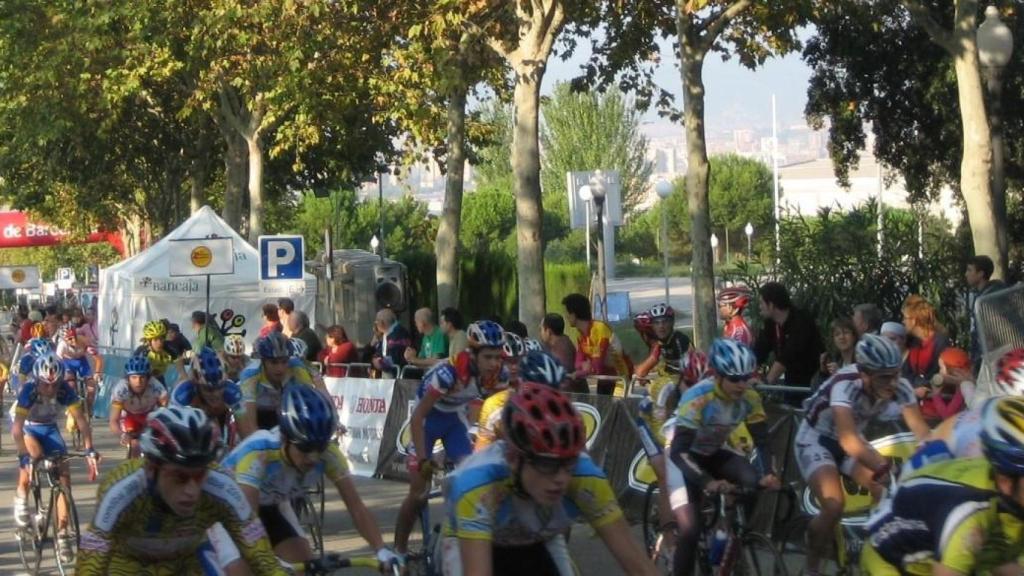 Ciclistas durante la competición