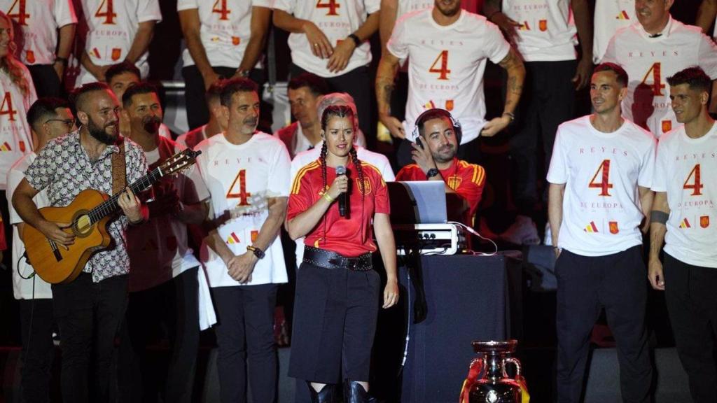 Isabel Aaiún durante la celebración de la Eurocopa