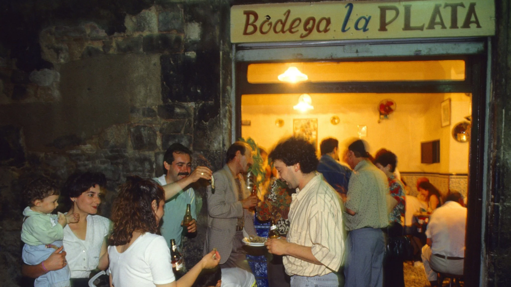 El ambiente del bar La Plata en 1992