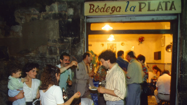 El ambiente del bar La Plata en 1992