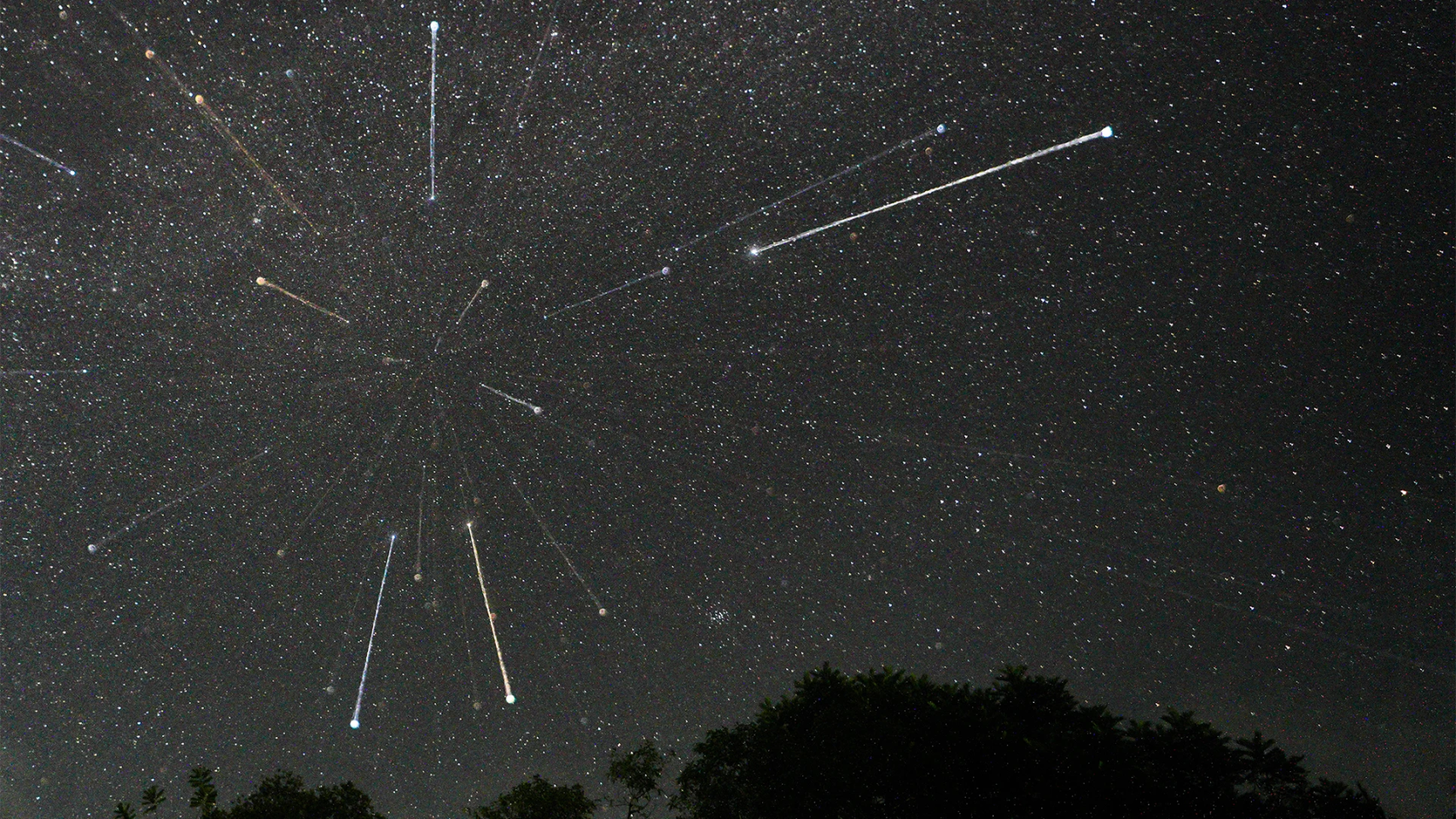 Lluvia de estrellas este fin de semana en Barcelona: la última del año