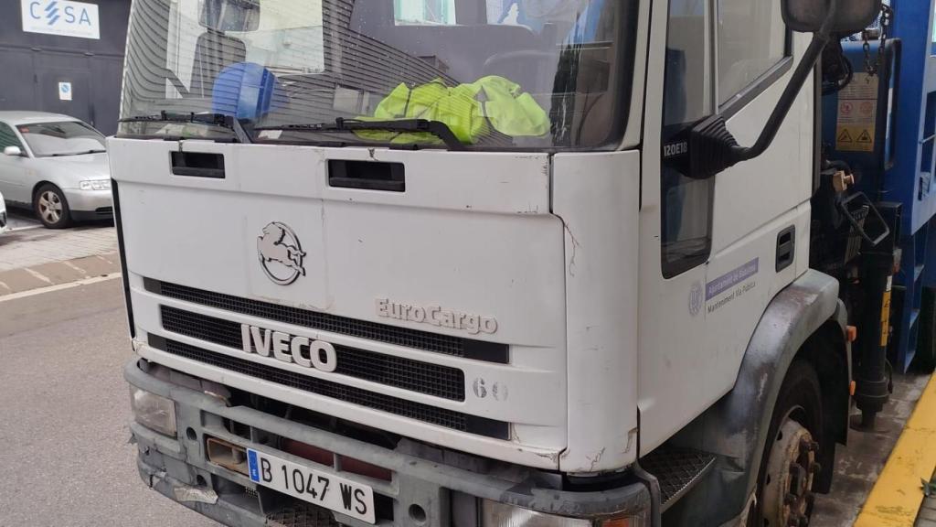 Un dels vehicles amb la ITV caducada