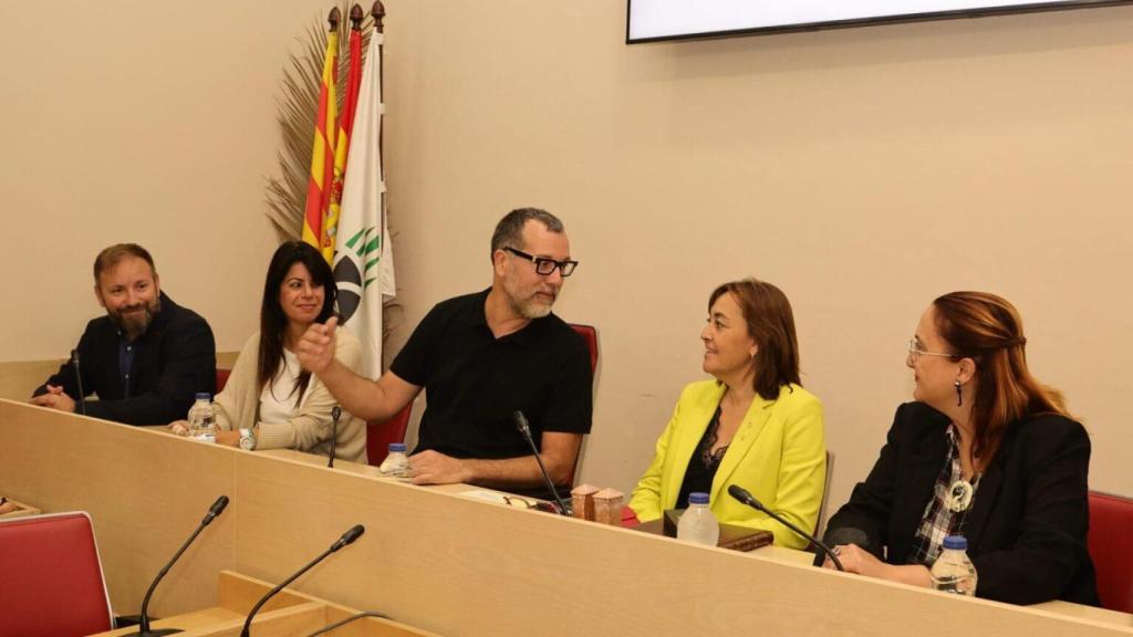 La consellera en su visita a Sant Vicenç dels Horts