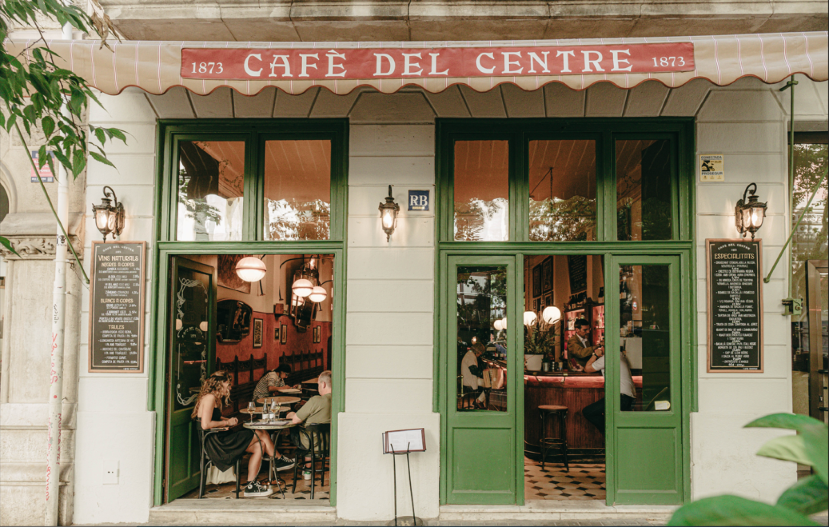 Cafè del Centre, cafetería de aires modernistas del Eixample