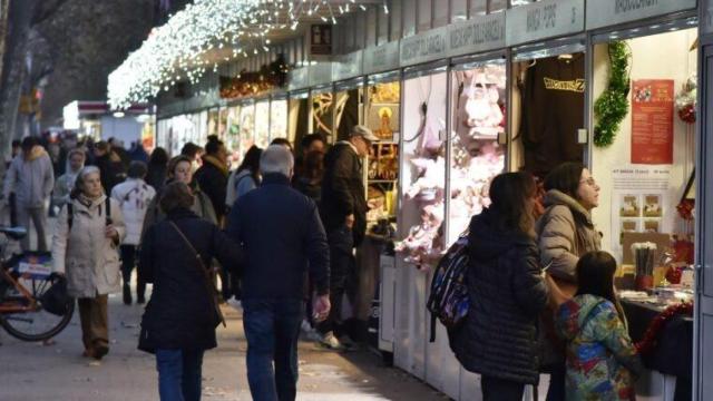 Feria de Reyes en la Gran Via de Barcelona