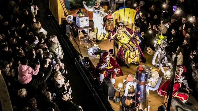 Cabalgata de los Reyes Magos de Badalona 2023