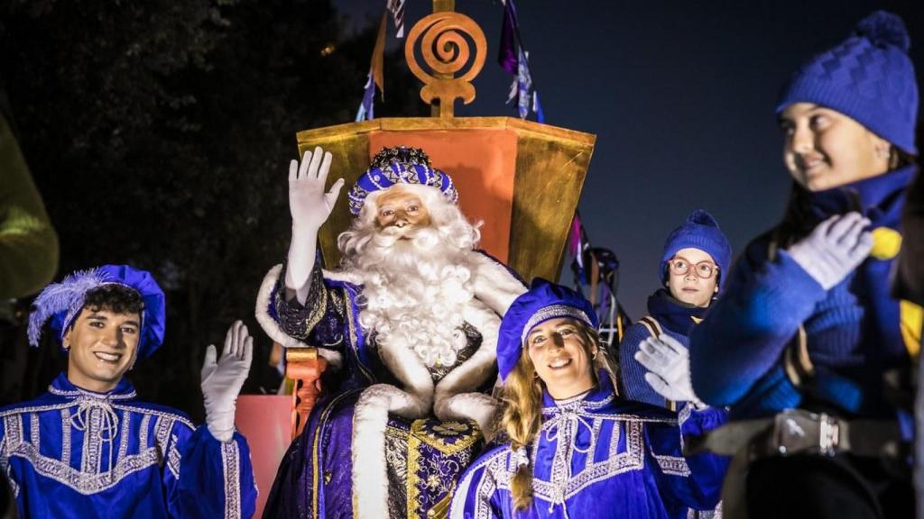 Cabalgata de los Reyes Magos de Badalona 2023