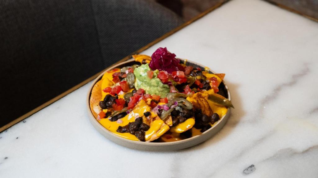 Nachos de Vrutal, un dels millors restaurants vegans del món, segons TripAdvisor