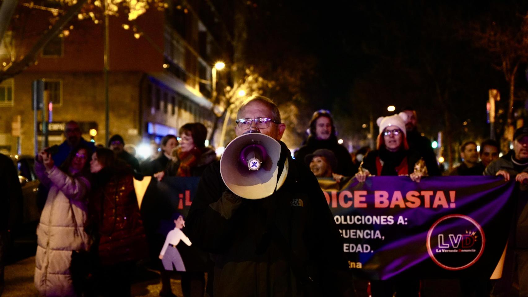 Protesta de los vecinos de La Verneda contra la inseguridad