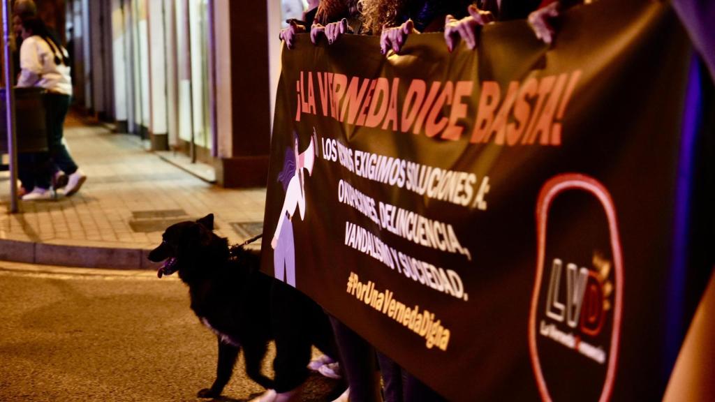 Els veïns de La Verneda protesten per la situació del barri