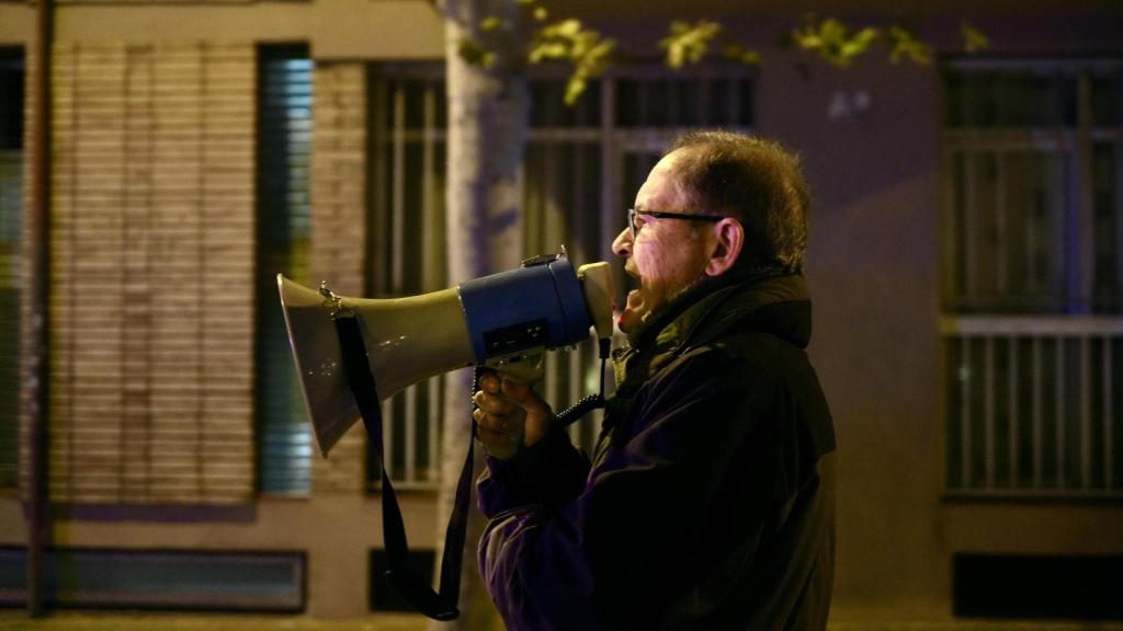 Jesús, el veí de La Verneda al capdavant de la manifestació