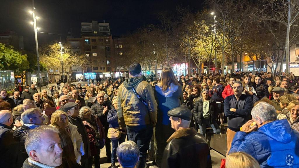 Los vecinos de Sant Adrià de Besòs salen a la calle contra la inseguridad