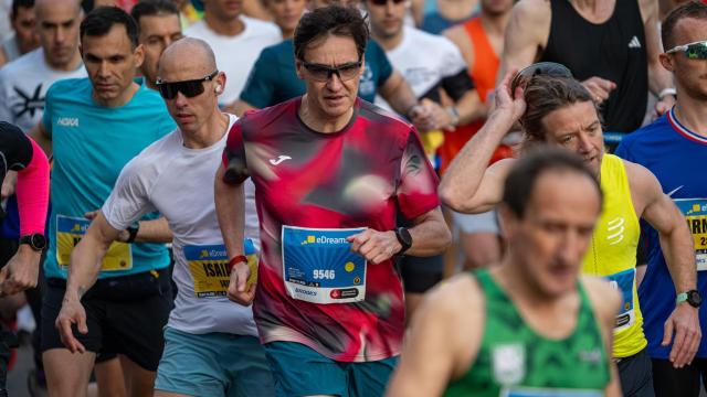 Salvador Illa en la Media Maratón de Barcelona