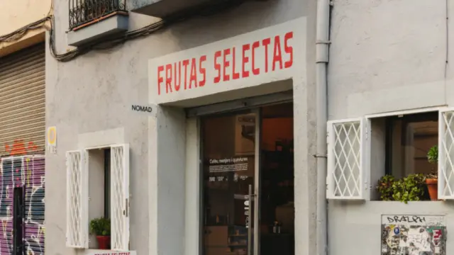 Fachada de la mejor cafetería de España, ubicada en Poblenou