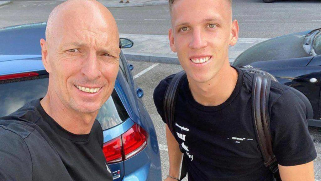 Miquel Olmo y Dani Olmo en una imagen de archivo