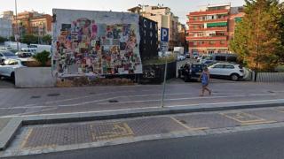 Vecinos de Nou Barris reclaman la supresión de un peligroso carril bici: “Te pueden atropellar en cualquier momento”