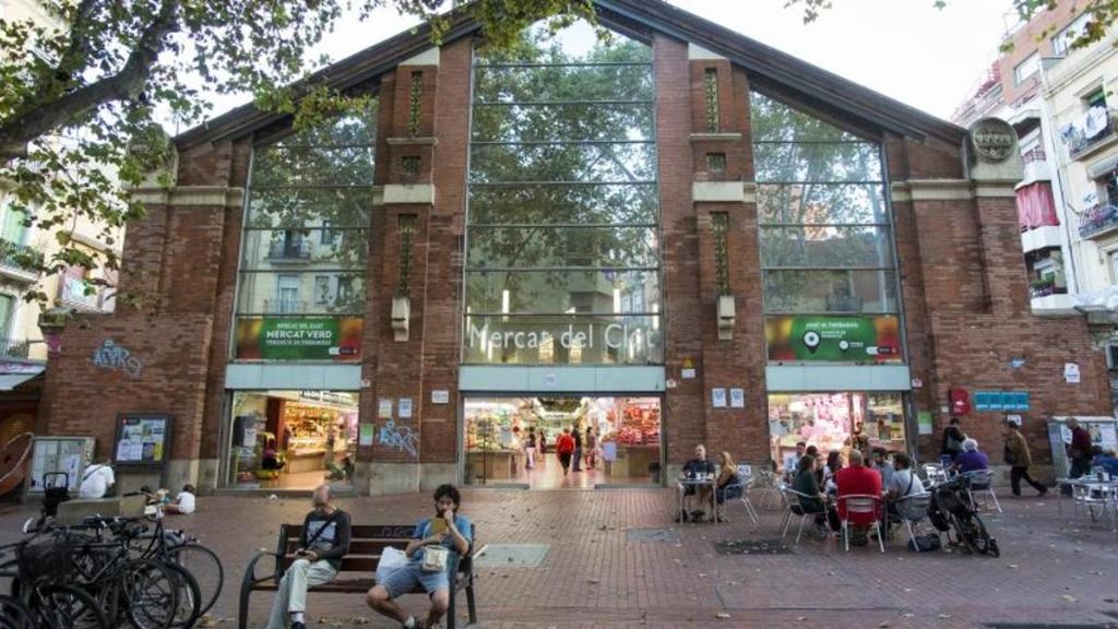 Acceso al mercado del Clot