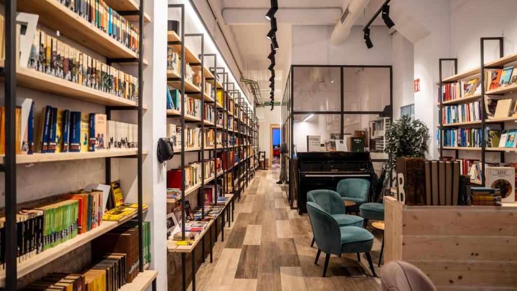 Espacio de libros de segunda mano de la Llibreria Byron