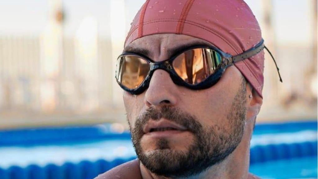 Alberto Lorente en una piscina en una imagen de archivo