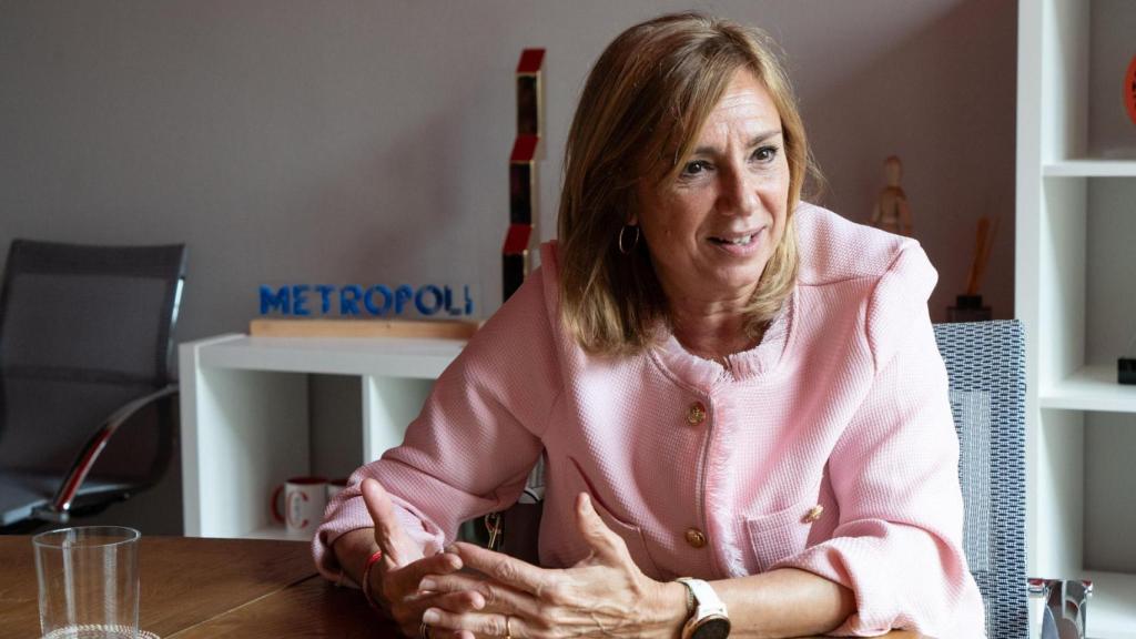 Eva López, líder del PSC en Castelldefels, en una entrevista con Metrópoli