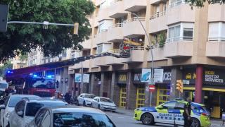Muere una niña de 8 años al caer desde una azotea en el barrio de Les Corts de Barcelona