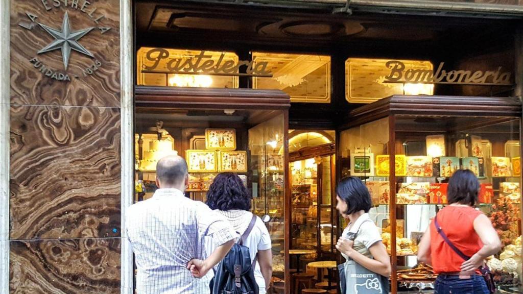 Imagen de archivo del escaparate de la pastelería La Estrella