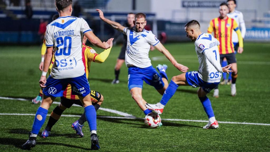 Un partido entre el Europa y el Sant Andreu en Barcelona