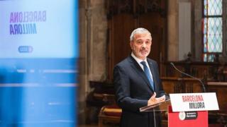 Collboni alardea de su gobierno ante la falta de liderazgo de la oposición