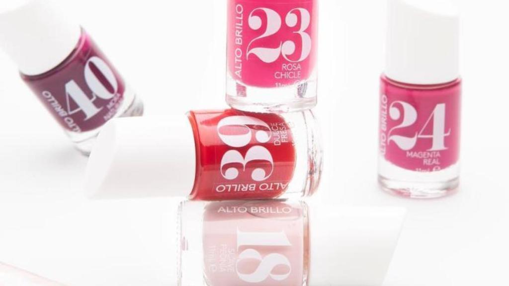 Imagen de archivo de laca de uñas de You Cosmetc