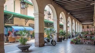 Plaza del mercat de Sant Andreu