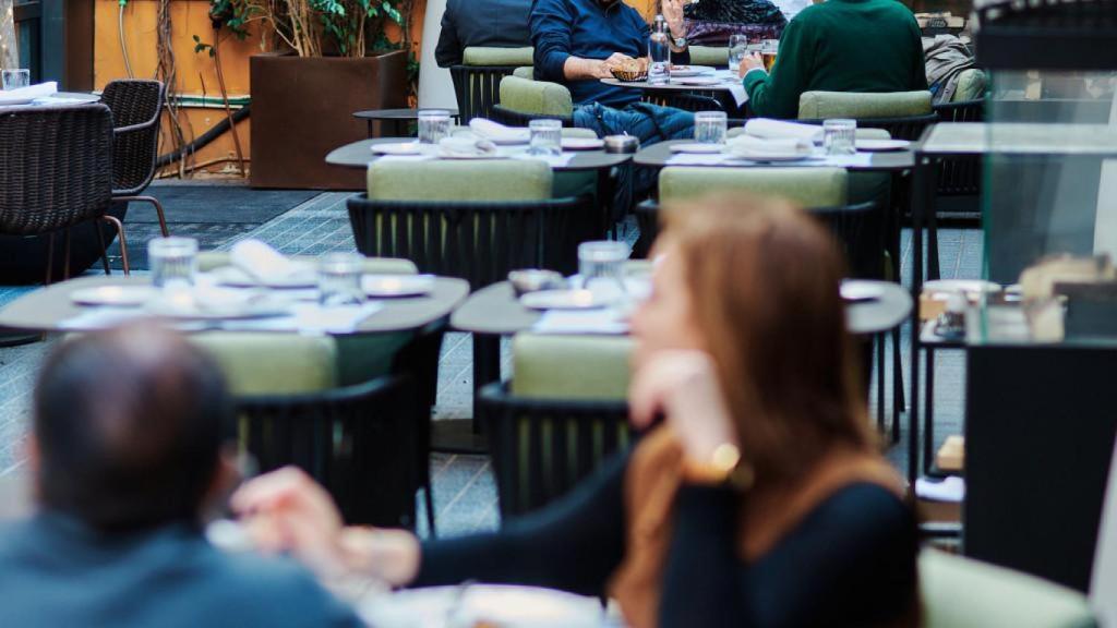 Terraza del restaurante Sintonia de Barcelona