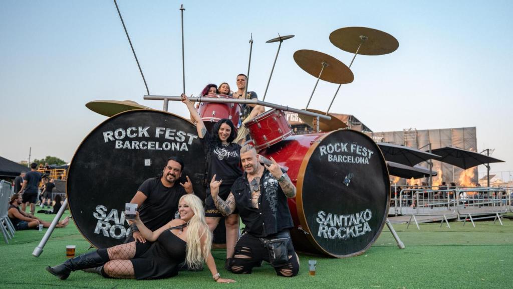 Asistentes al Rock Fest de Santa Coloma