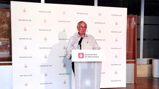 El concejal de Horta (Barcelona), Lluís Rabell, en rueda de prensa este miércoles