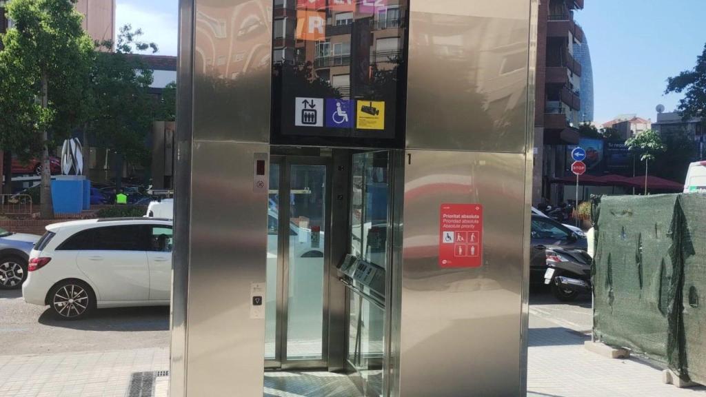 Imagen del nuevo ascensor en El Clot